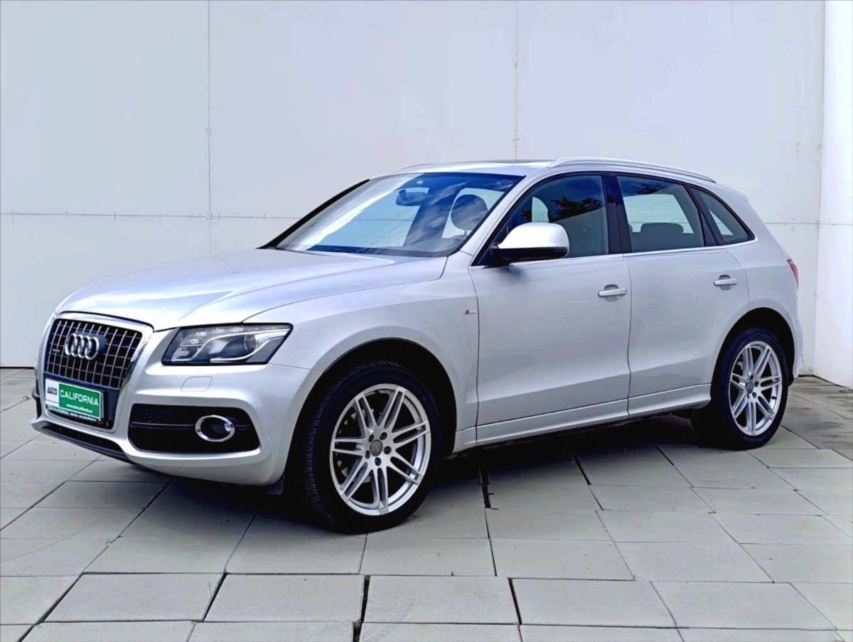 Audi Q5 2,0 TDi Quattro AUT Kůže Navi