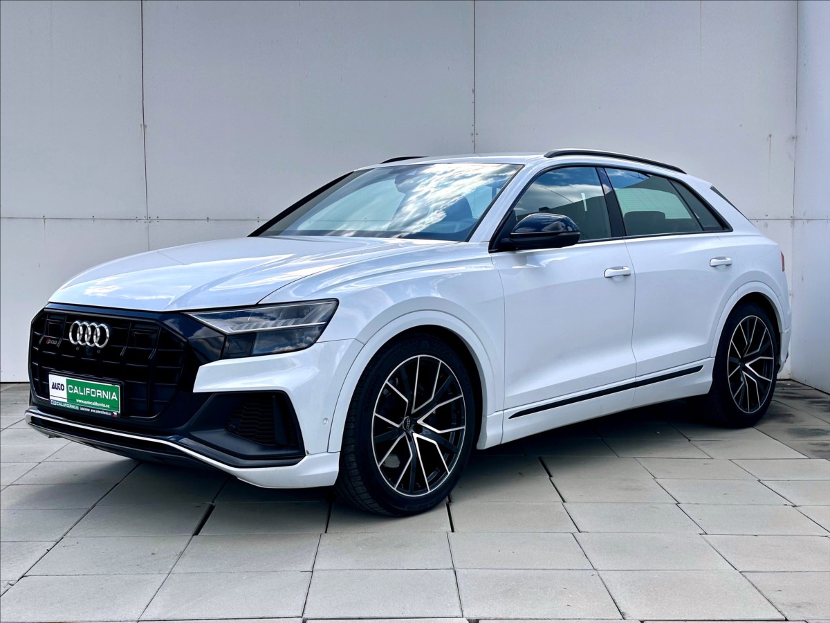 Audi SQ8 4,0 TDi QUATTRO KAMERA 1MAJ ČR