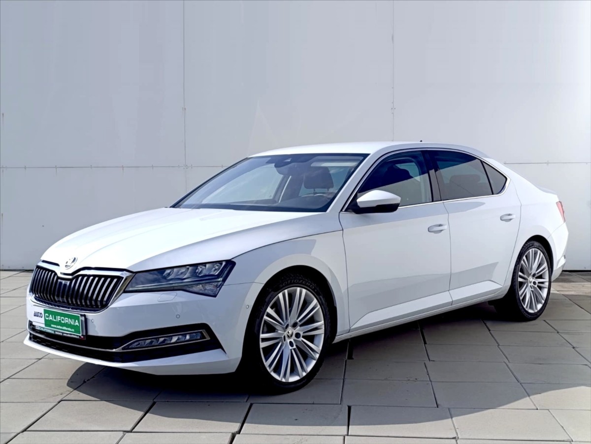 Škoda Superb 2,0 TDI DSG NAVI 1MAJITEL ČR