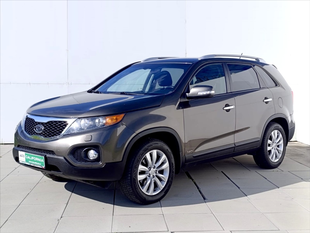 Kia Sorento 2,2 CRDI 4WD 7míst Tažné 1m ČR