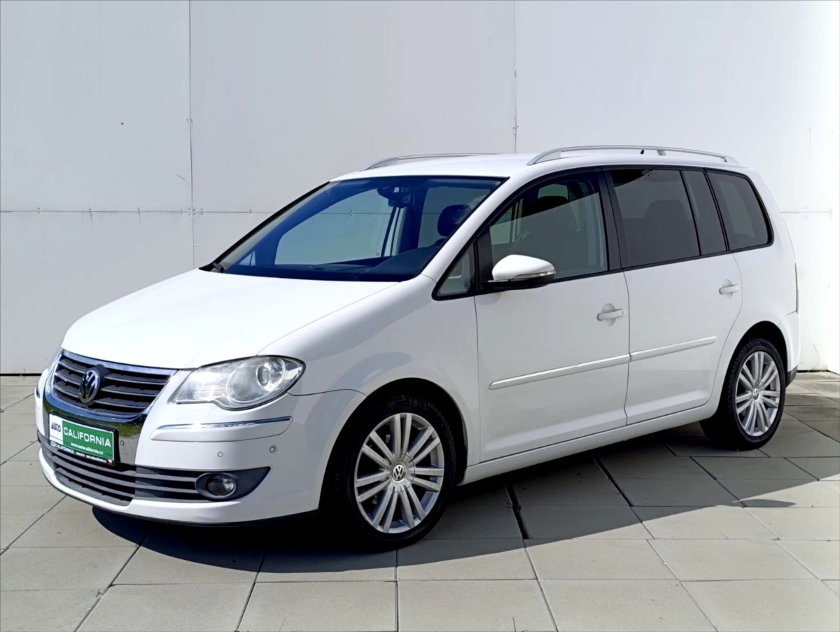 Volkswagen Touran 2,0 TDi 7míst,kůže,tempomat