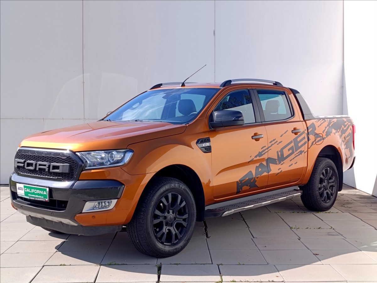 Ford Ranger 3,2 TDCi Wildtrak 4x4 Tažné