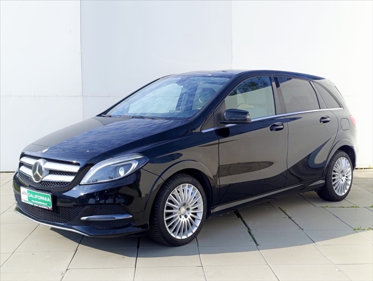 Mercedes-Benz Třídy B 2,0 200NGT Kamera Navi Kůže
