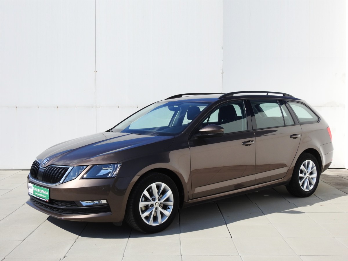 Škoda Octavia 1,5 G-tec NAVI,TEMPOM. CARPLAY