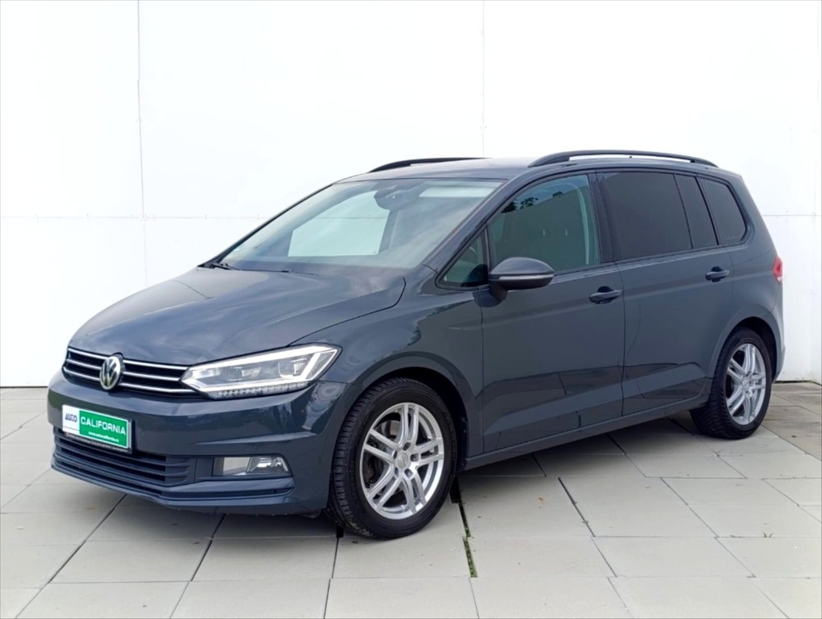 Volkswagen Touran 2,0 TDi REZERVACE DSG Navi Led Tempomat