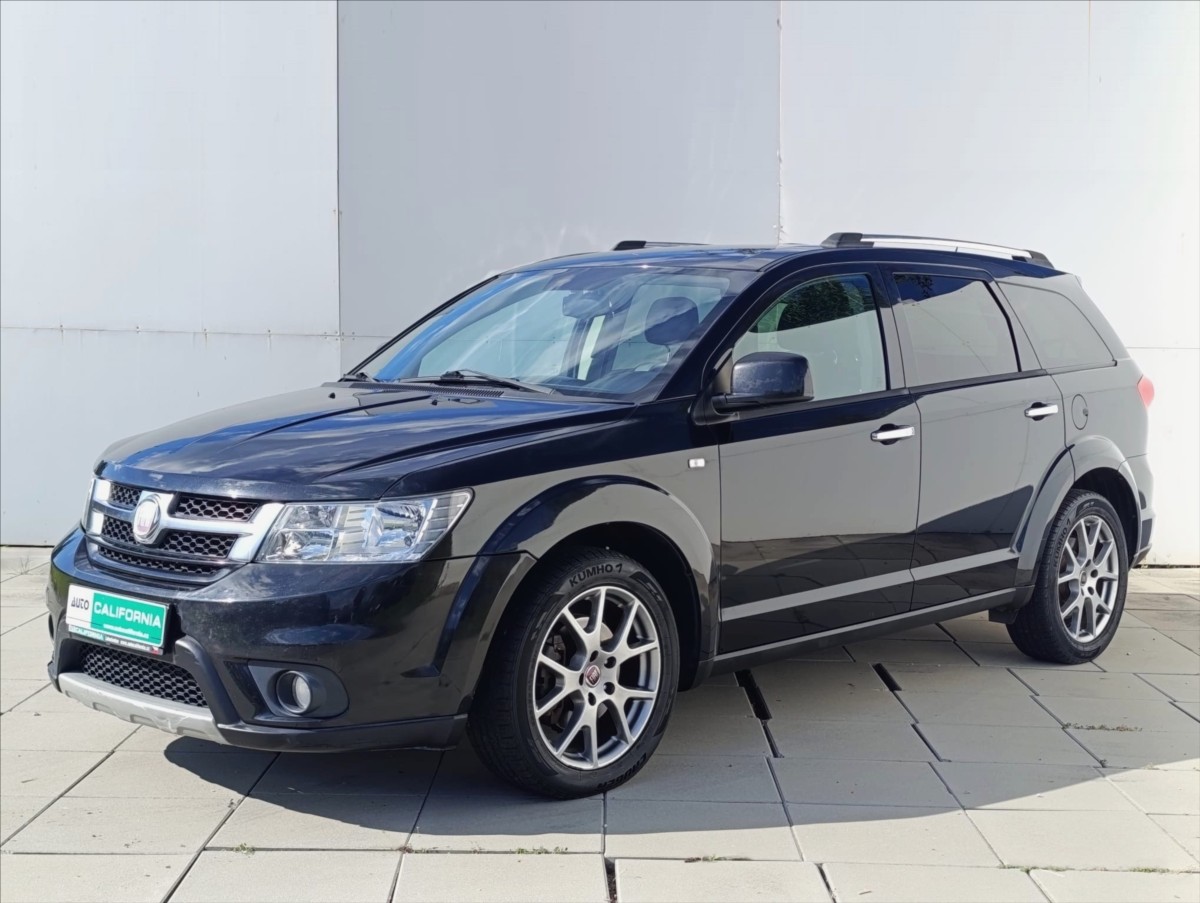 Fiat Freemont 2,0 MULTIJET 7MÍST 4x4 AT NAVI